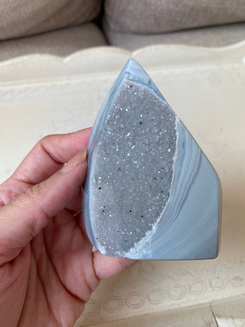 Agate flame with Druzy